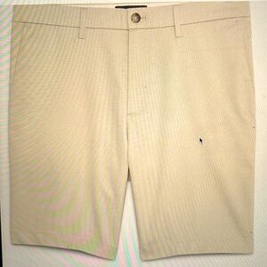 Man’s banana republic khaki shorts